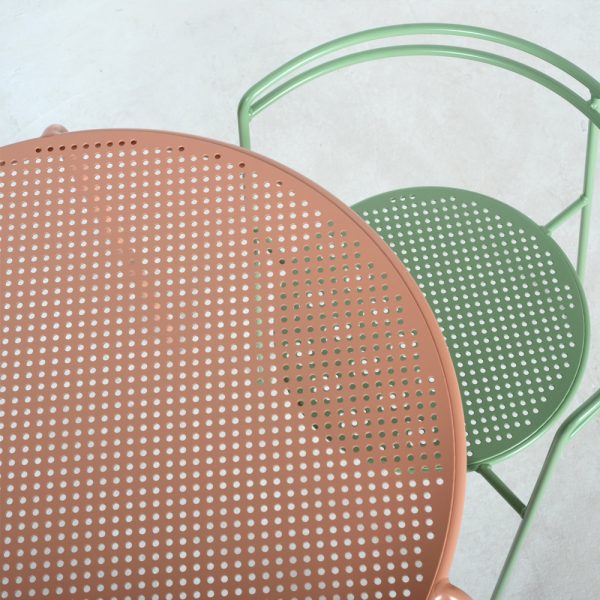 point table top peach and green